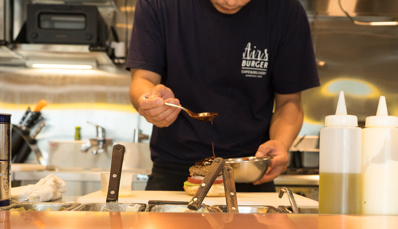 Airs BURGER CAFE&DELIVERY